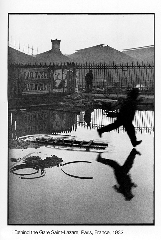 Behind-The-Gare-Saint-Lazare-1932