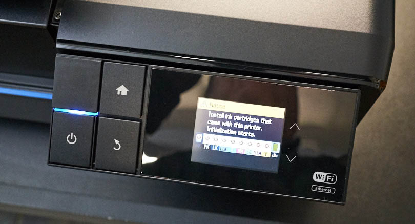 The control panel screen makes it very easy to set up the printer