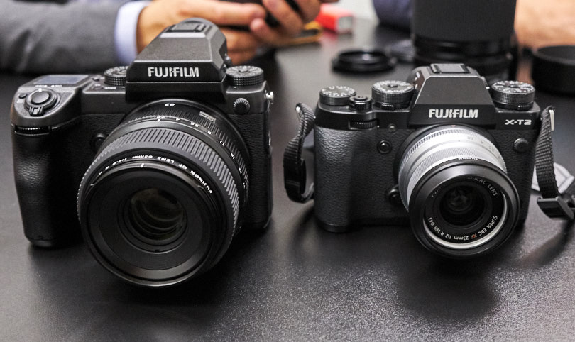 Comparison of the GFX to the X-T2