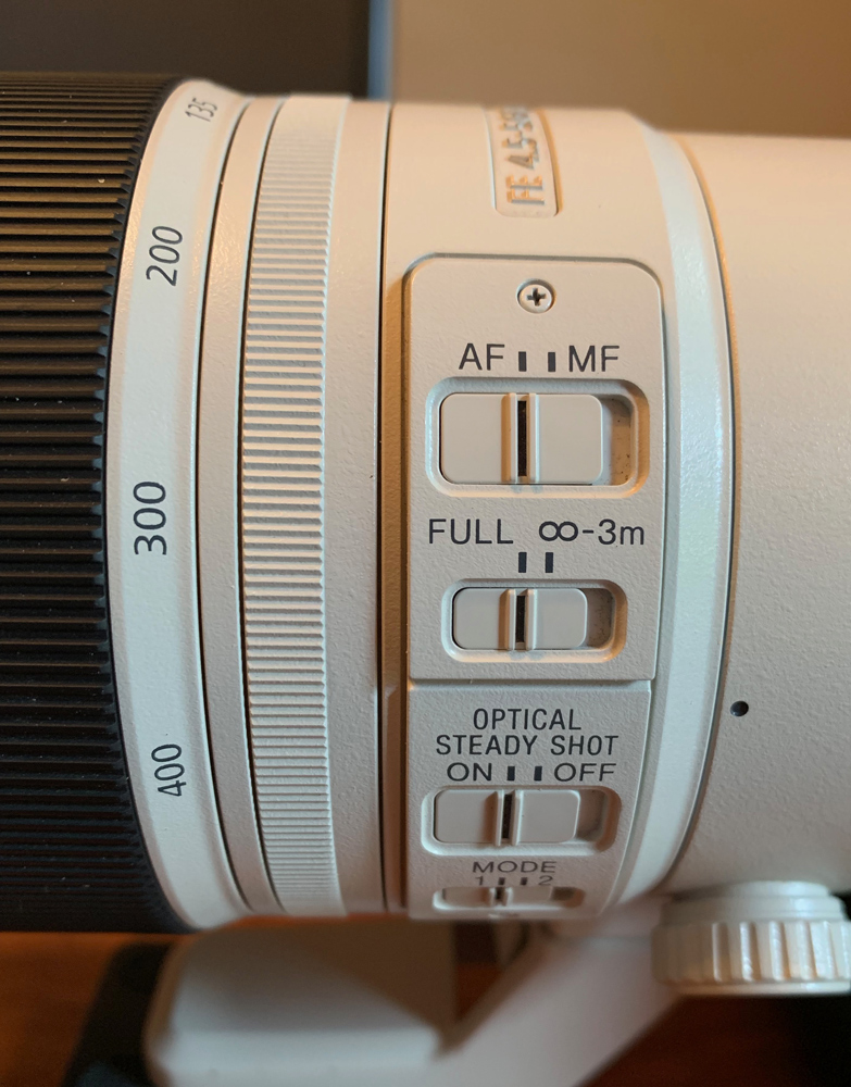 Four switches on the lens