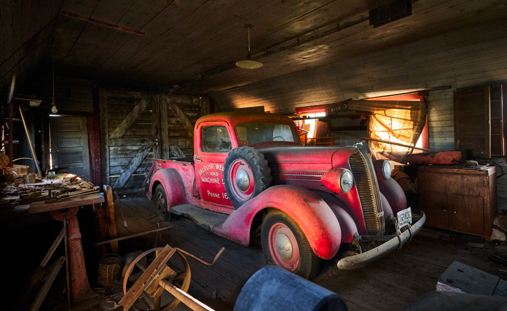 As long as I have been coming to the Palouse this truck has been there. Undisturbed for all these years.