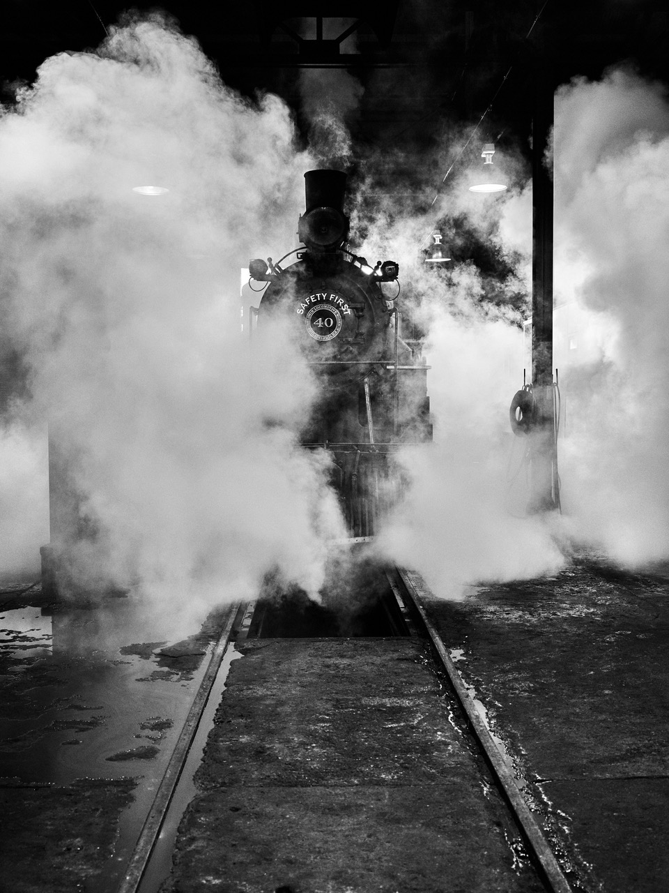 FUJI 50R STEAM ENGINES IN THE COLD OF WINTER