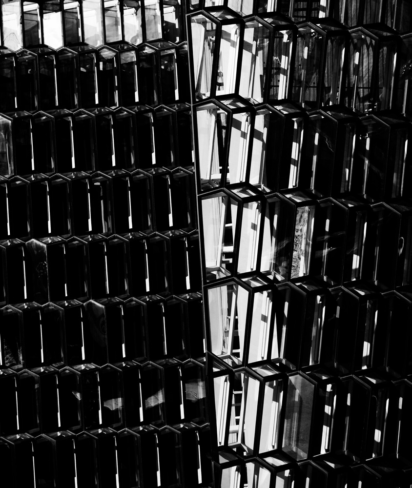 At the end of our route, we ended up at the famous and beautiful architectural wonder: the Opera House known as Harpa.