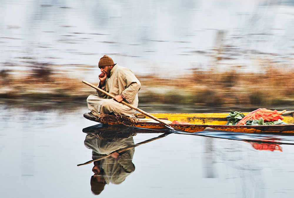Dal Lake Farmer