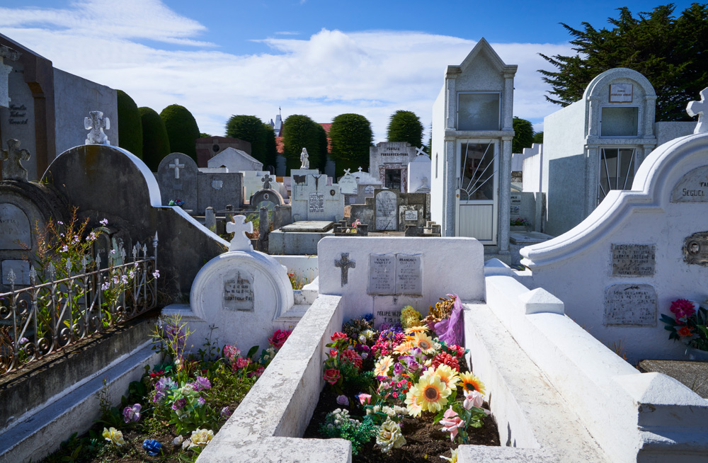 Cemetery plot