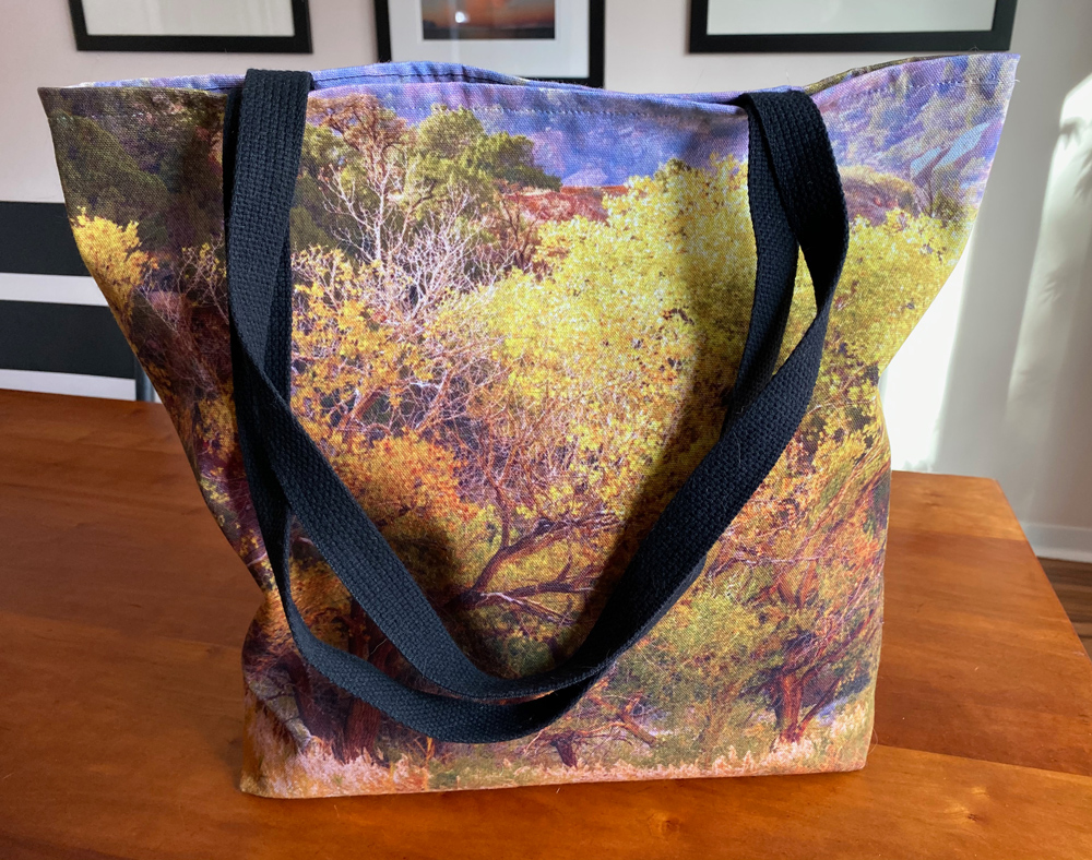 Tote bag