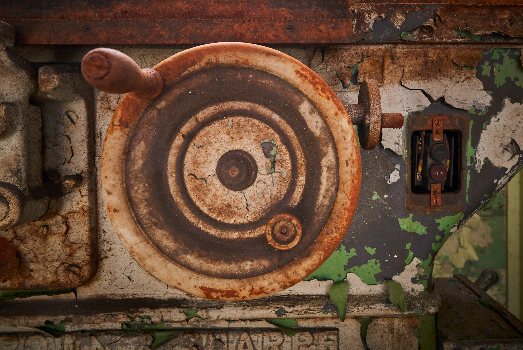 Rust and knobs