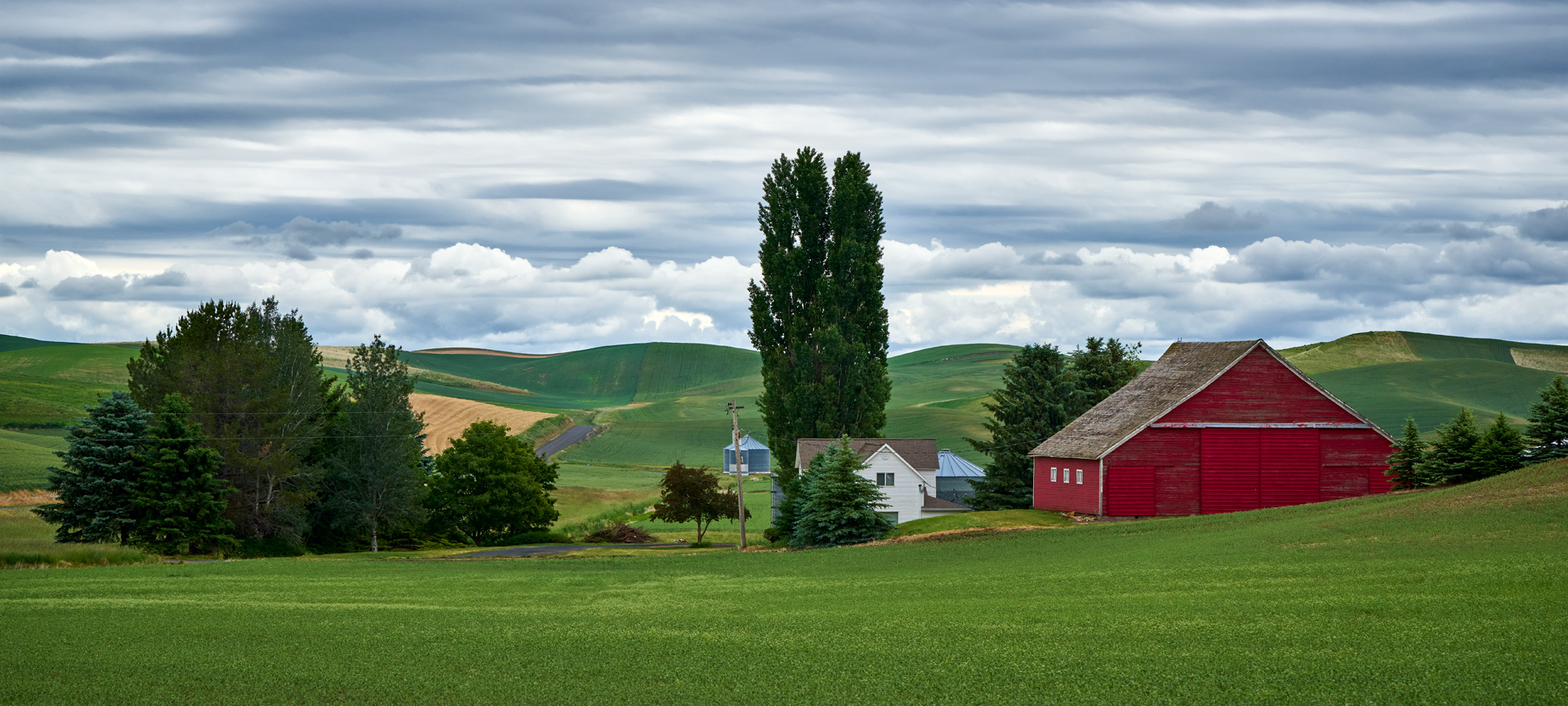 The iconic red barn