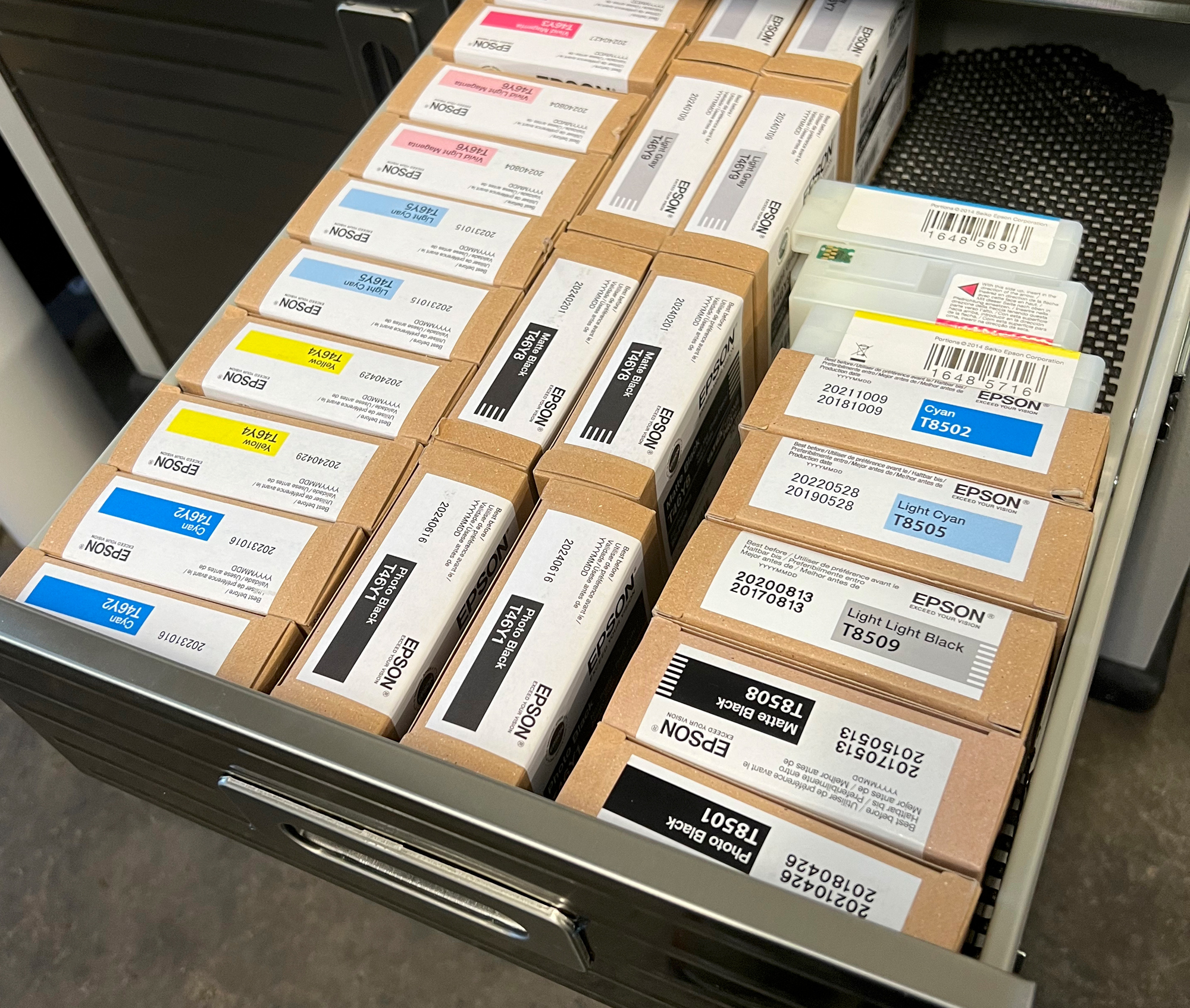 Lots of Ink ready to go for the P900