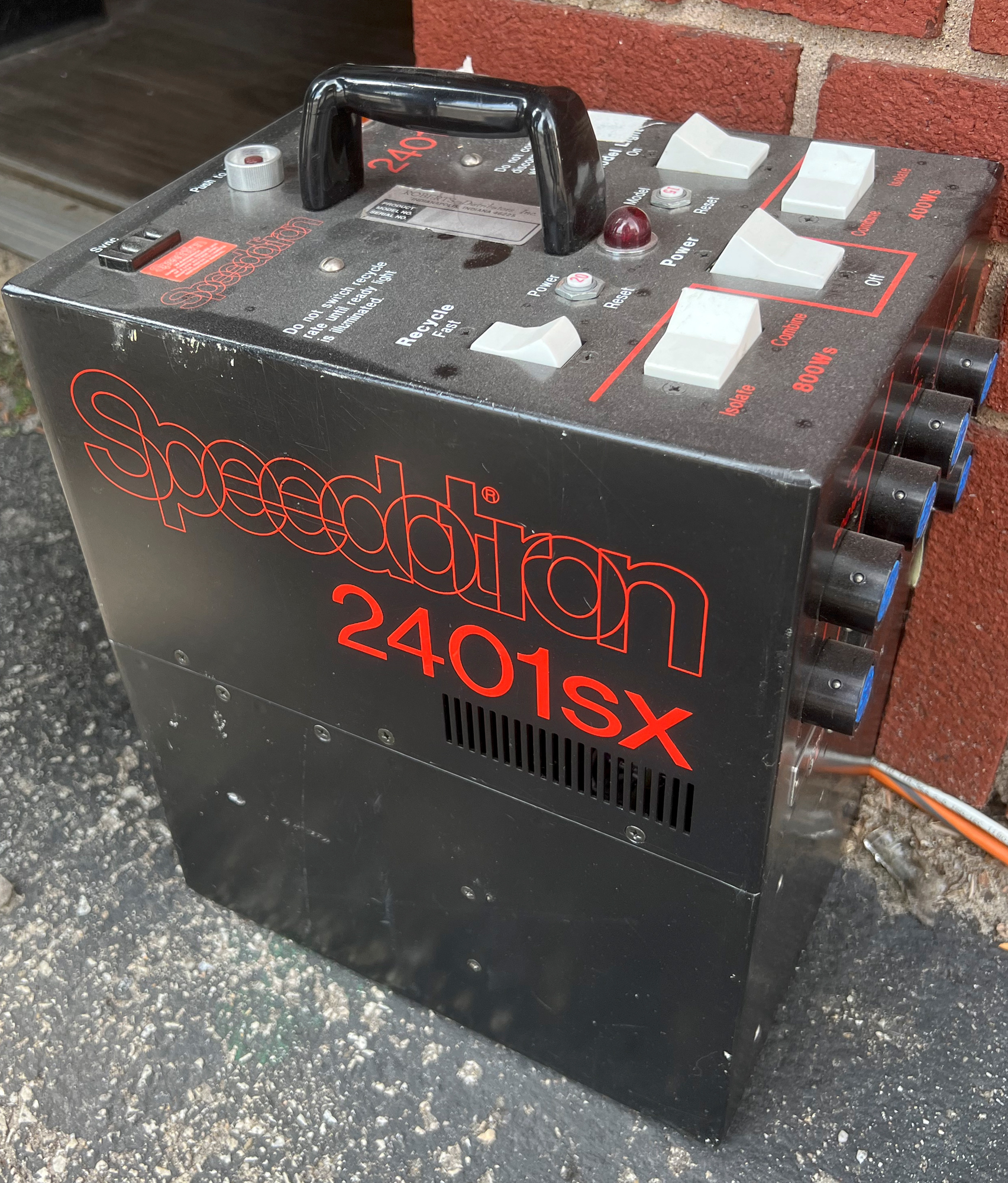 Does anybody remember the Speedotron? Now it is no more than a door stop.