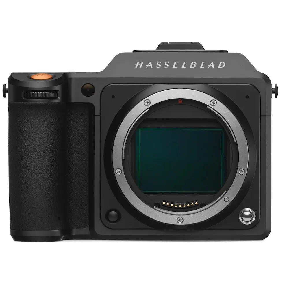 Fujifilm X-H2 vs Hasselblad X2D: New Cameras, New Era
