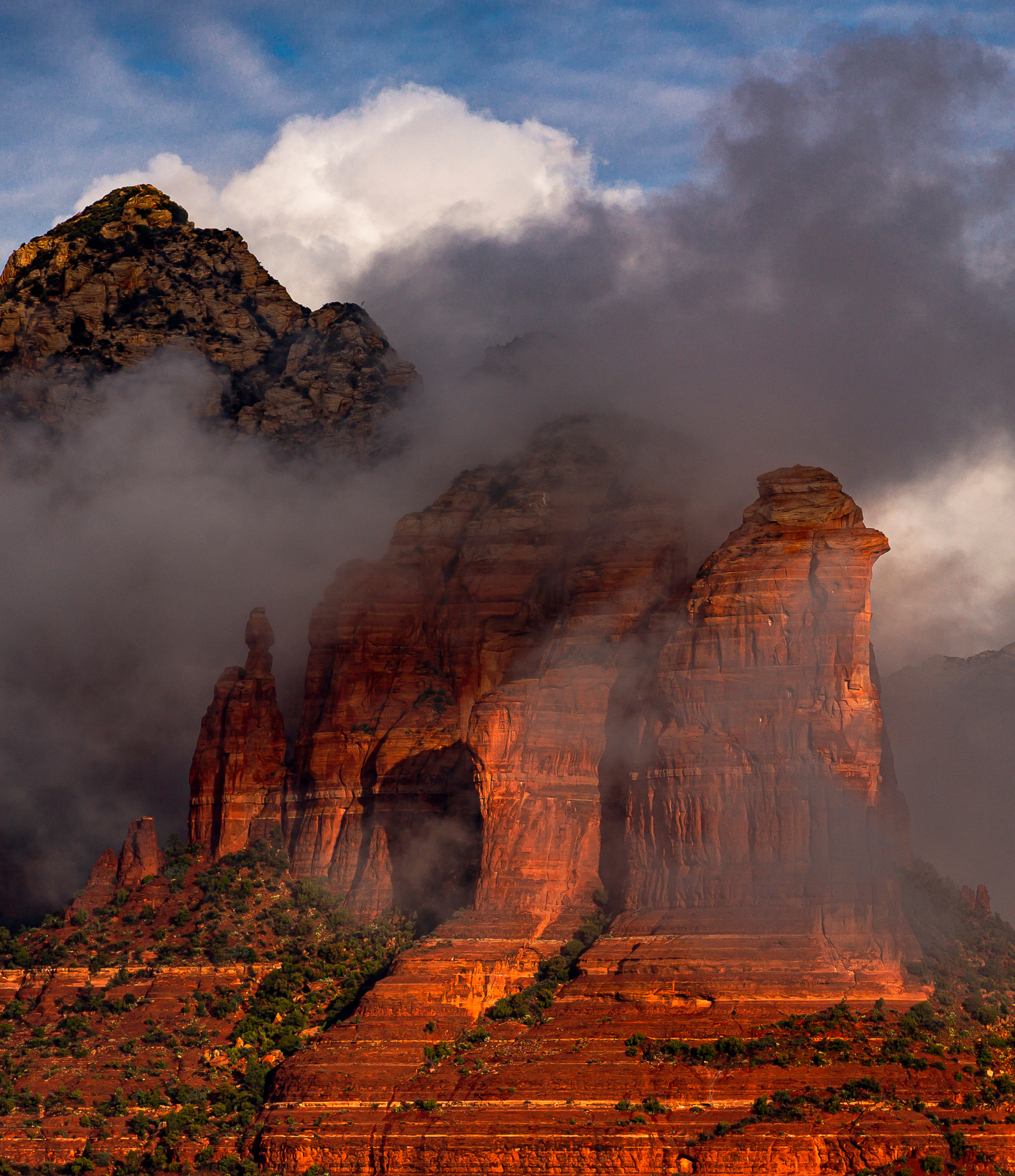 Bronze Coffeepot, Sedona, 8:50 AM, 12/17/2010