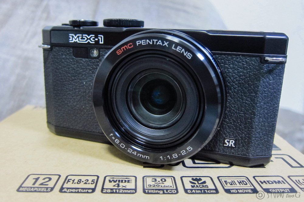Pentax mx-1 compact camera