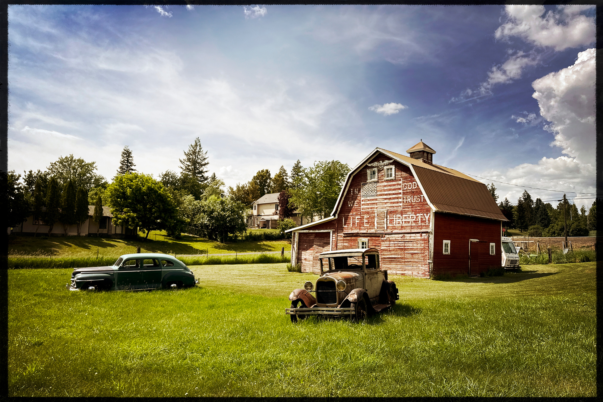 This is Dave home and he is always setting up his old cars in front of his famous barn. Super nice guy and lots of stories he can tell.