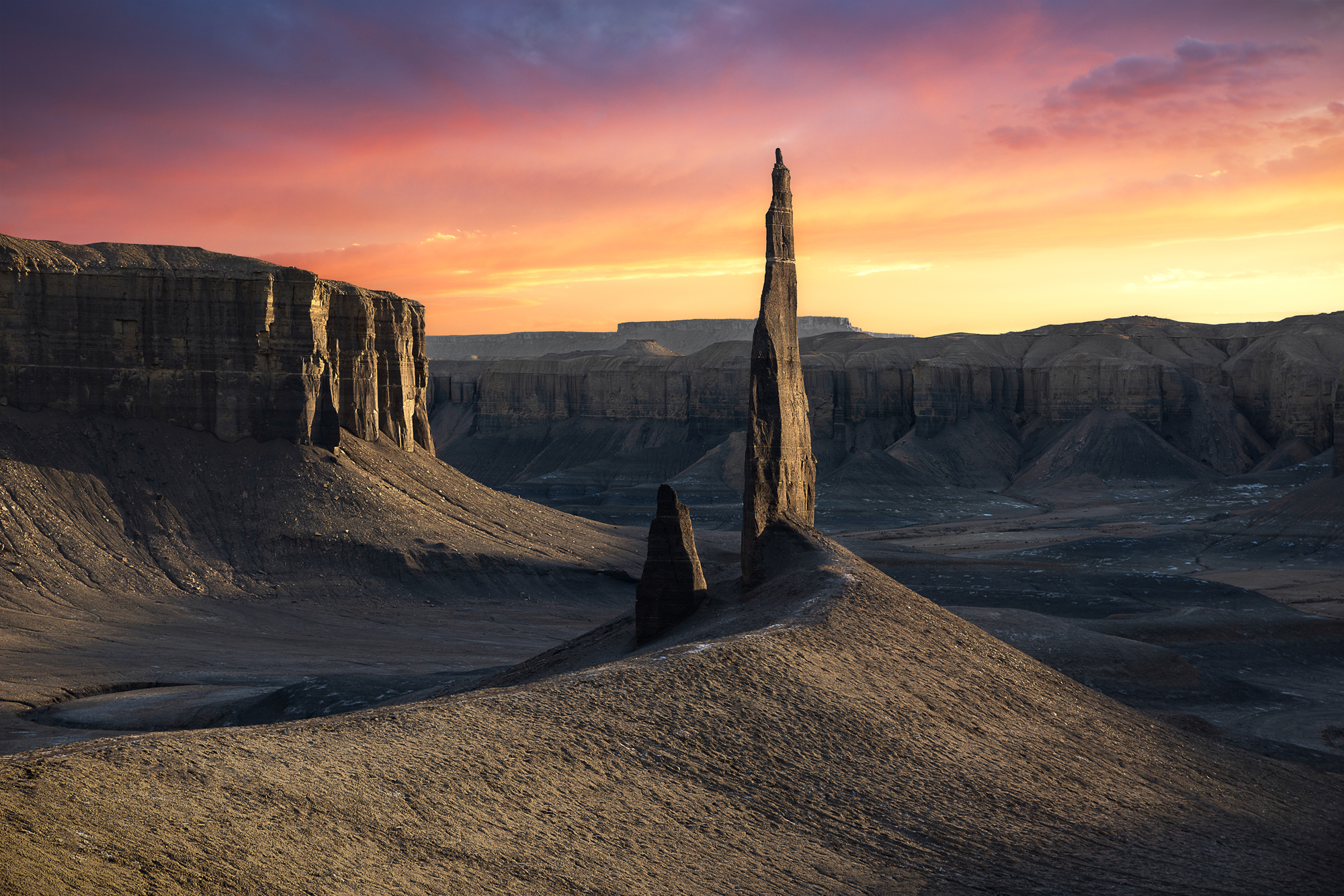 Spire photographed by Marcin Zajac, Poland Location Details: Utah, USA