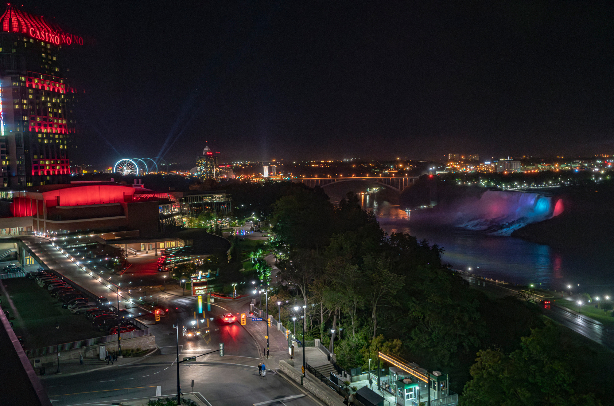 Niagara Falls-Ontario, Niagara River and the American Falls