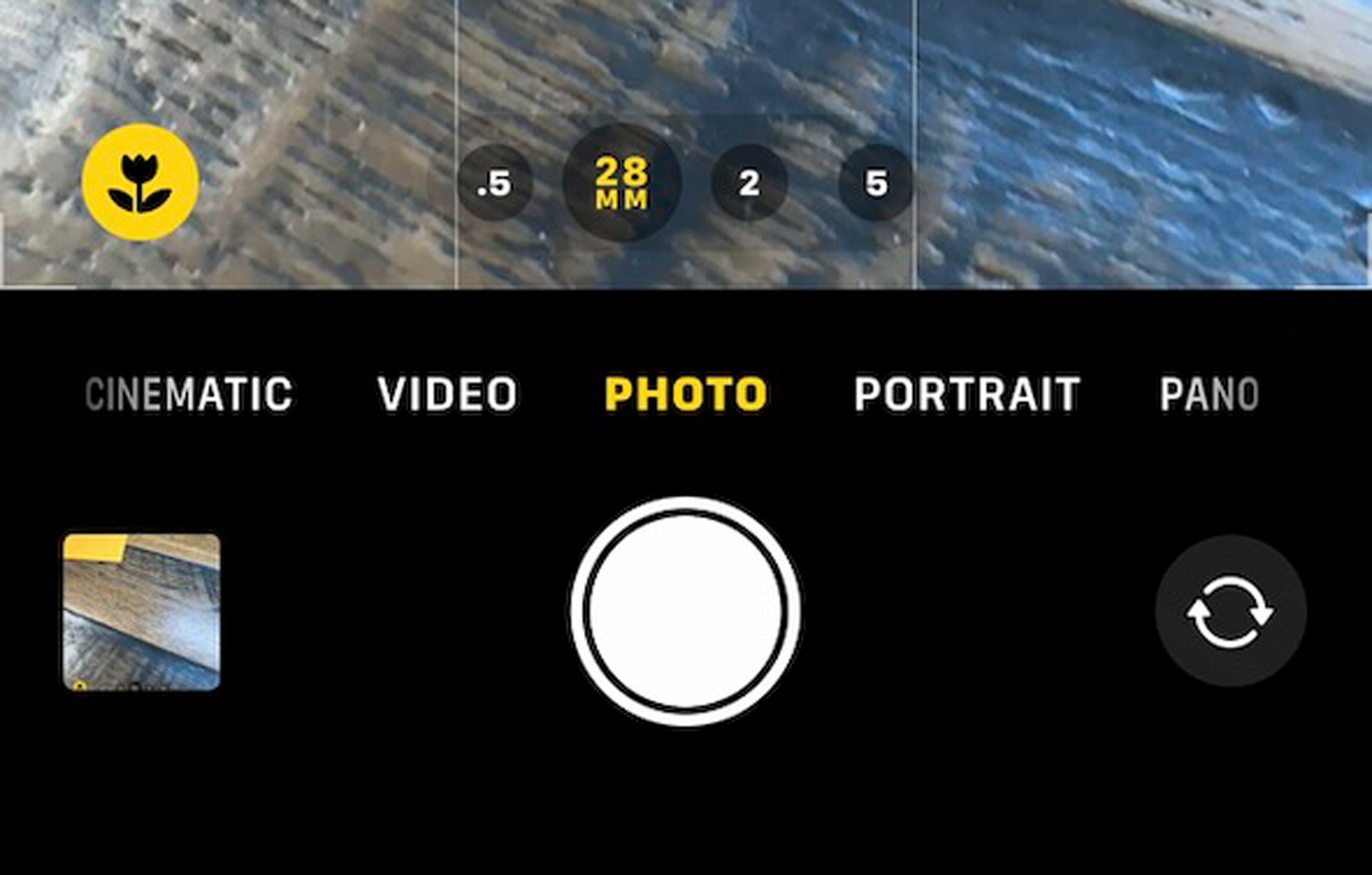 You can see in this screen capture the camera is showing the main camera is set at 28mm.