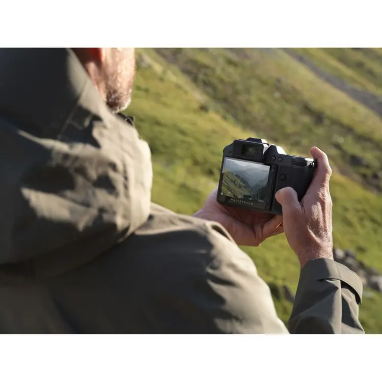 Hasselblad V Lenses on X2D II 100C – Full Compatibility Guide