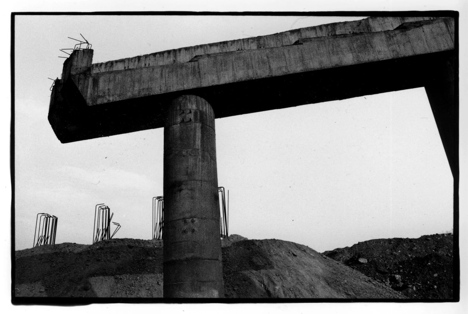 Ab Anbar Gallery Mohammad Ghazali min