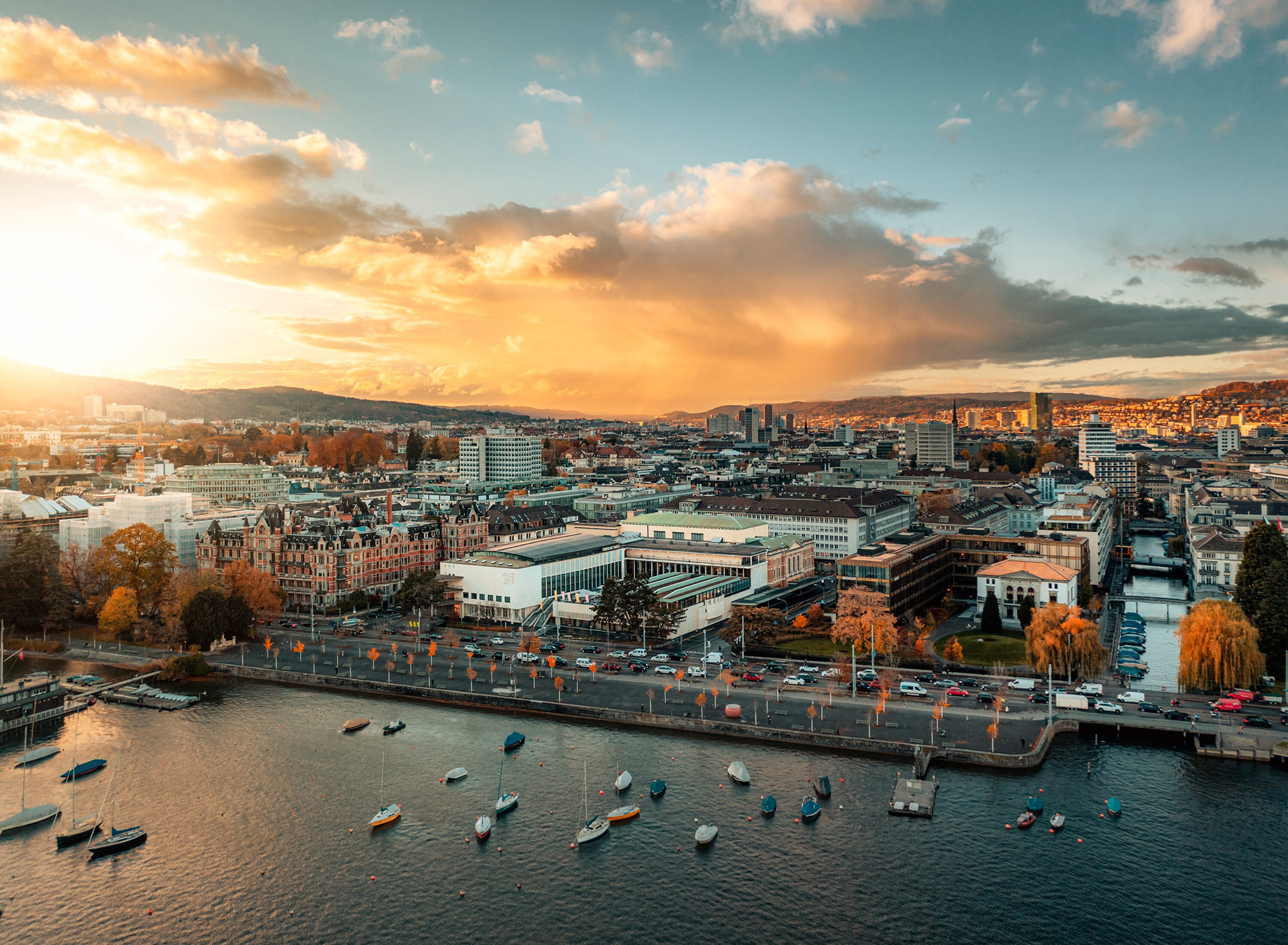 Figure 3. Zurich Kongresshaus