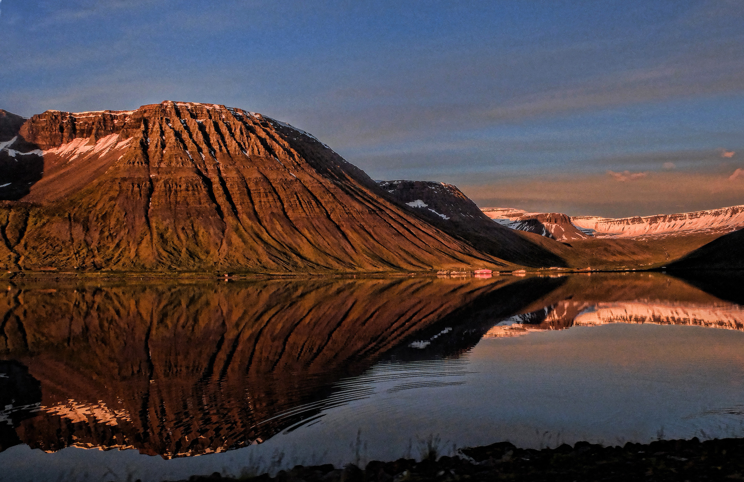 tom reed reflections iceland