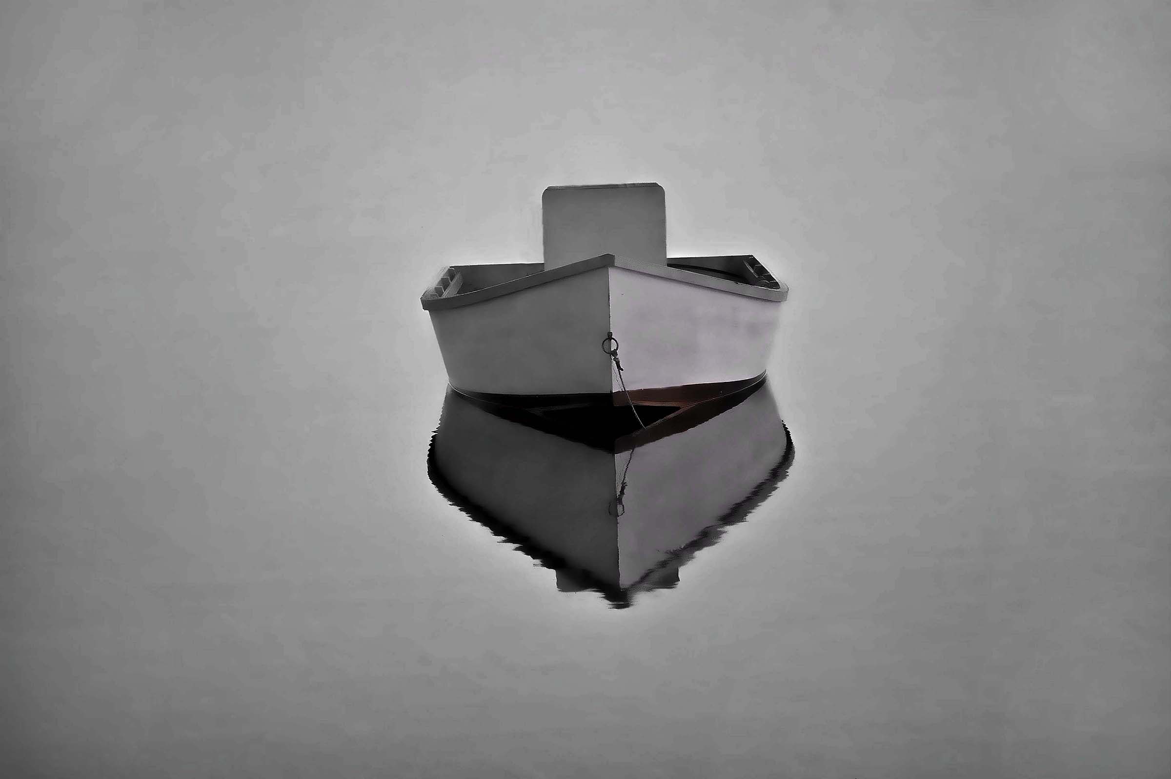 tom reed reflections boat