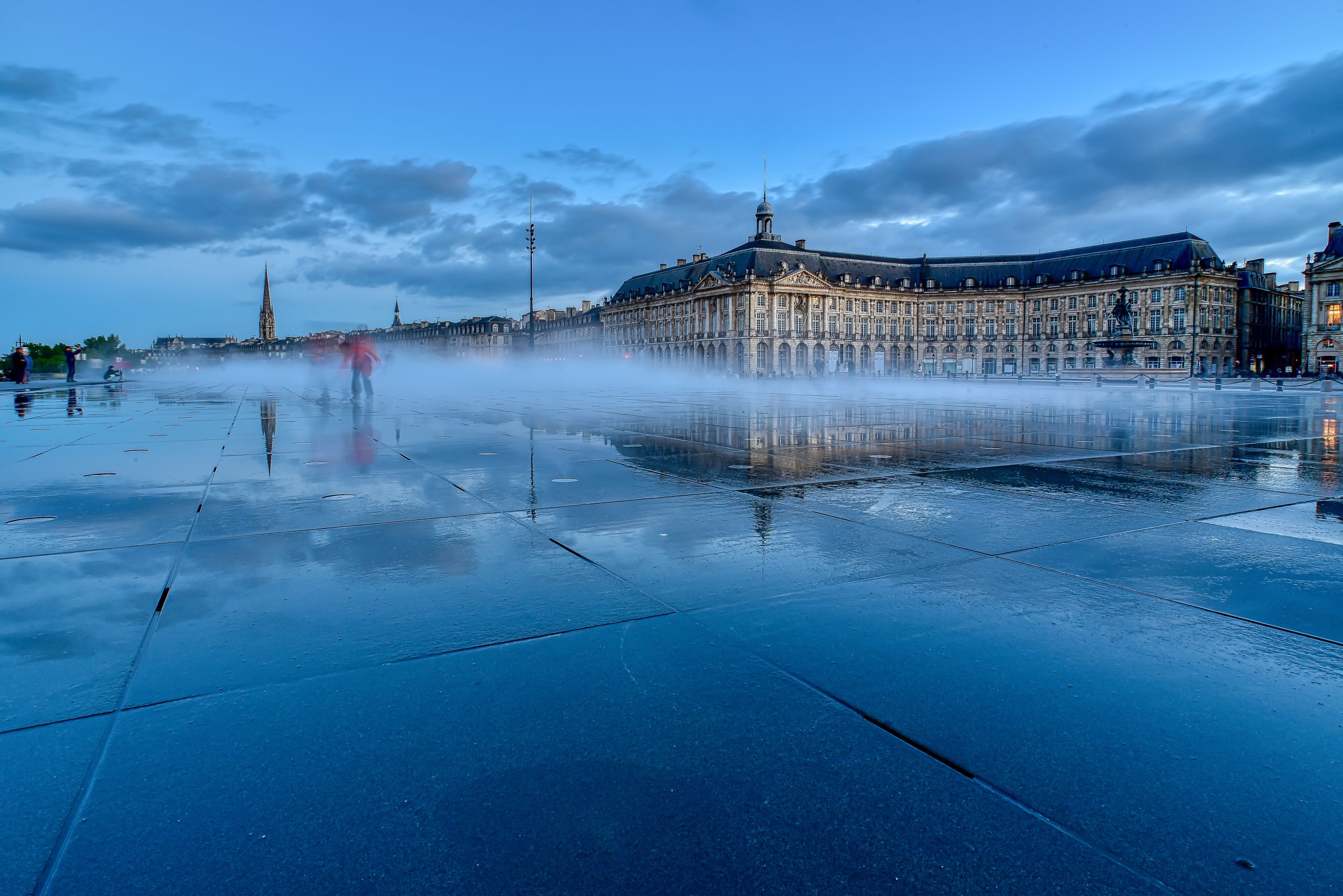 wayne wendel reflections Bordeaux Mirror Fountain